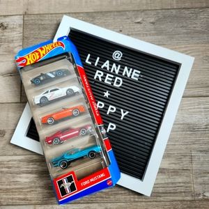 Hot Wheels Ford Mustang 5 Pack